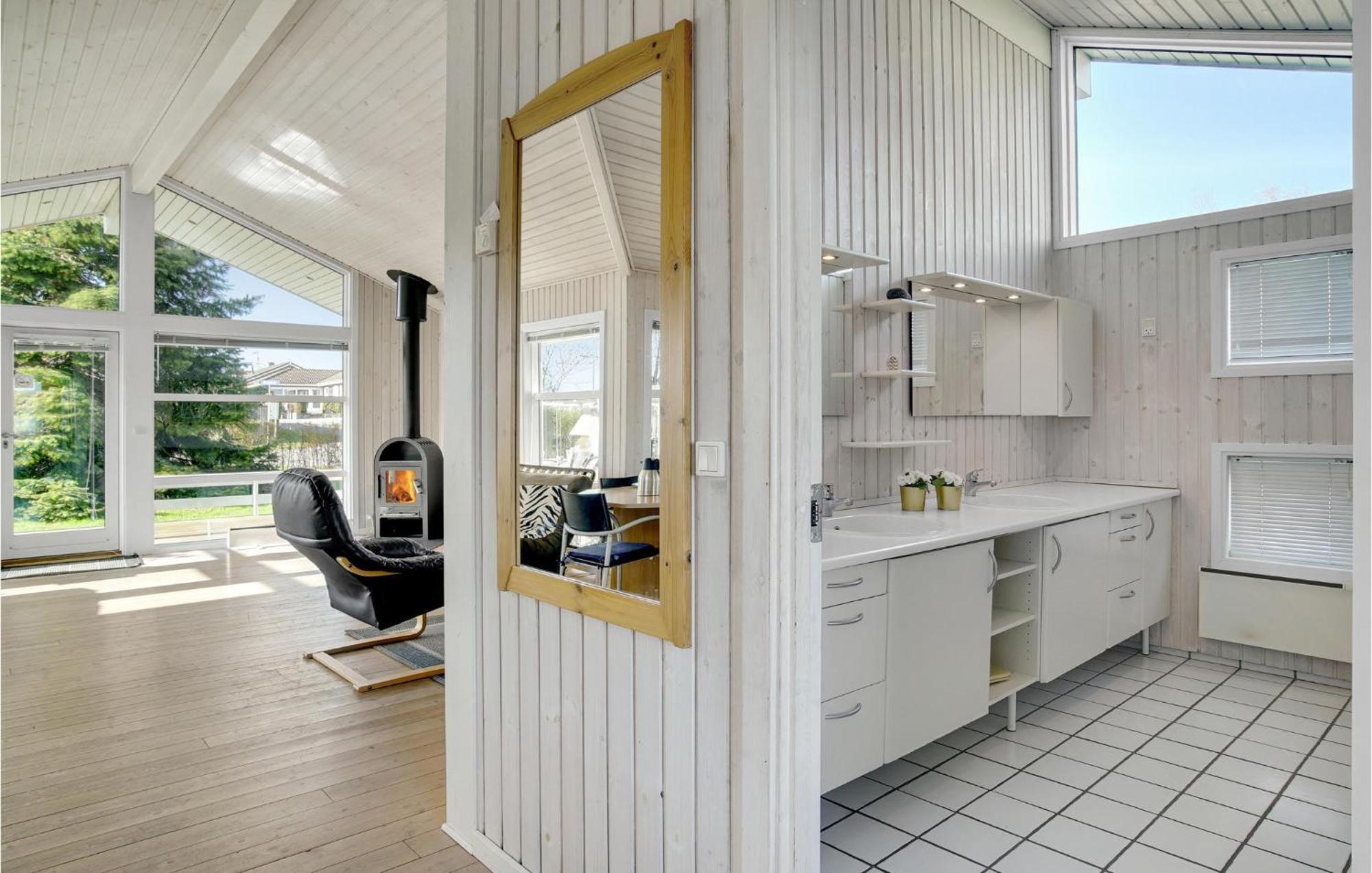 Awesome Home In Stroby With Wifi Eksteriør bilde