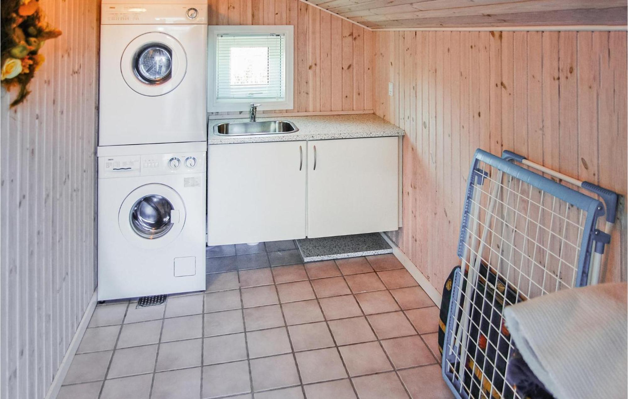 Awesome Home In Stroby With Wifi Eksteriør bilde